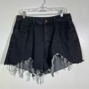 SHEIN Distressed Denim Shorts. Size 0XL. Excellent condition!